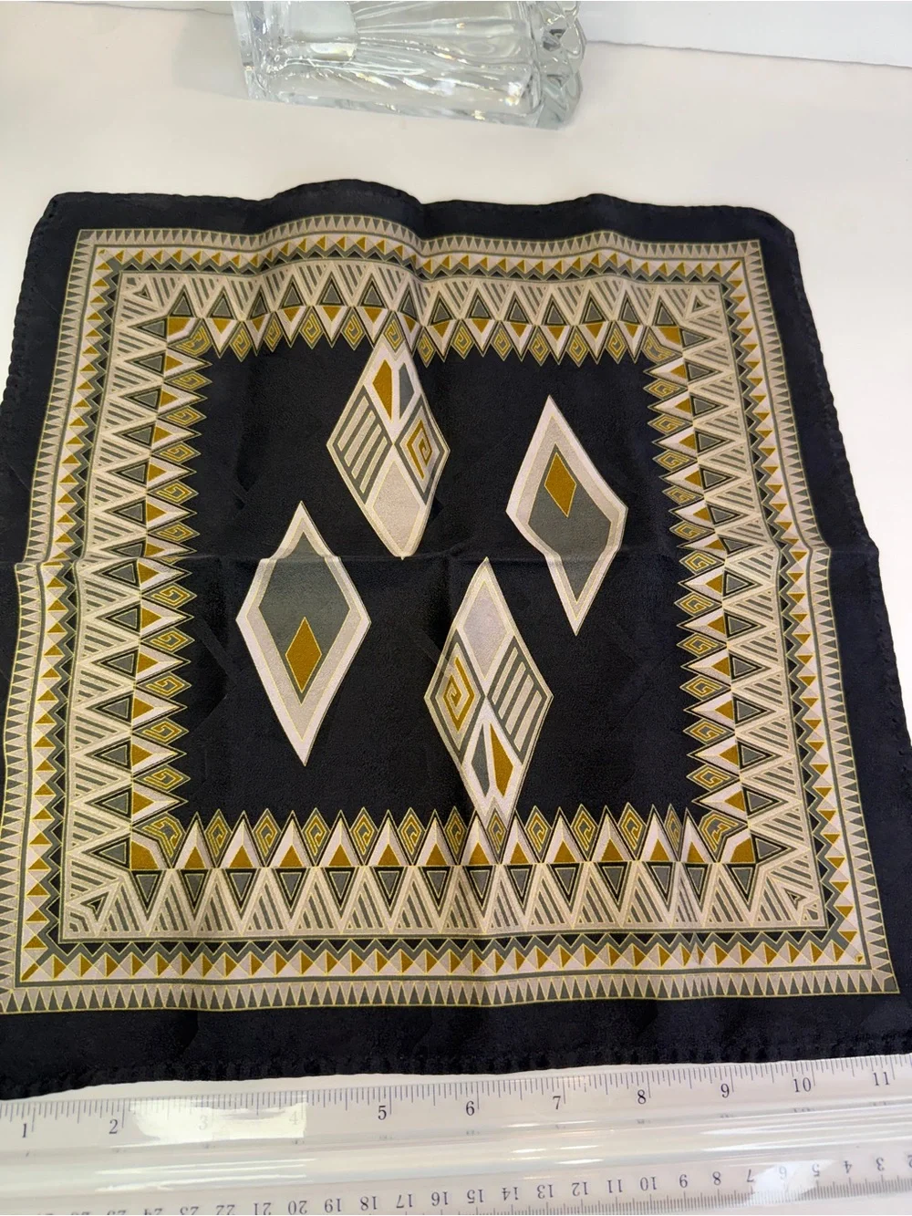 Luxury Geometric Diamond Pocket Square Black Gold Handkerchief 12x12